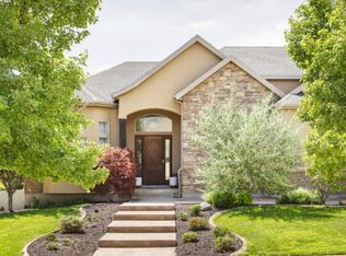 11202 S Sharons Ln, Sandy, UT 84070