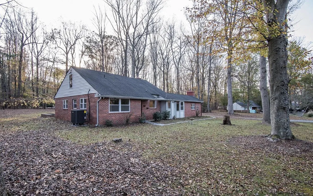 Exterior left yard - 12300 Clement Ln