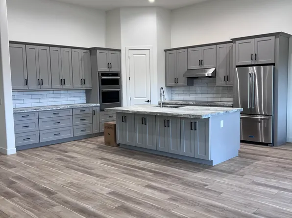 44822 N 3rd St, New River, AZ 85087