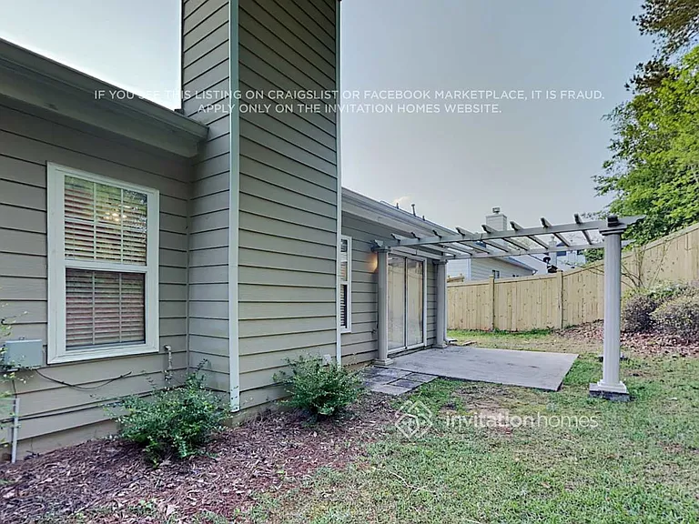 527 Gables Ct — Photo 18