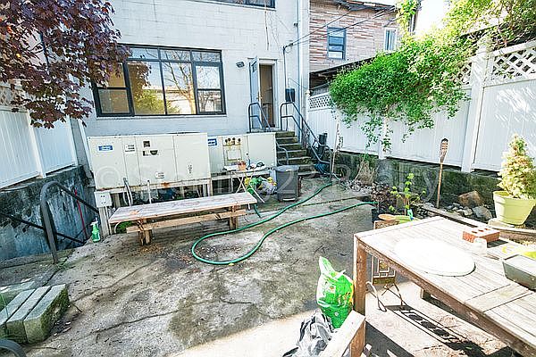 1st image of 25-84 31st St #1