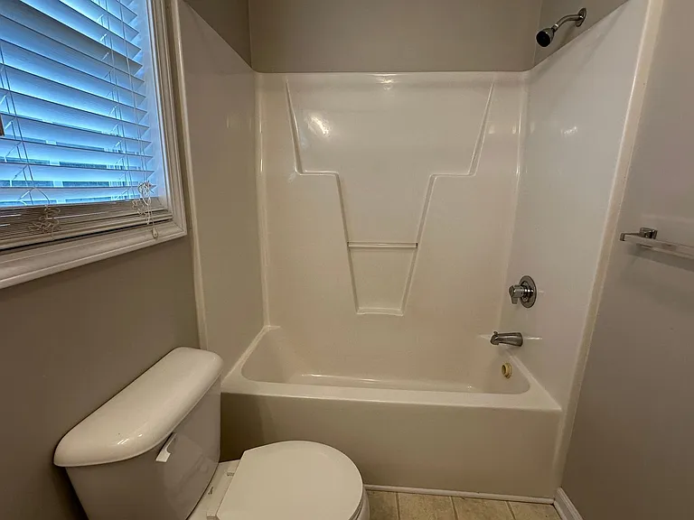 3679 Pioneer Dr — Photo 31