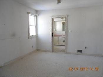 5th image of 1128 Ruby Dr