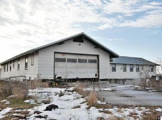 6940 W Gage Rd, Hallam, NE 68368