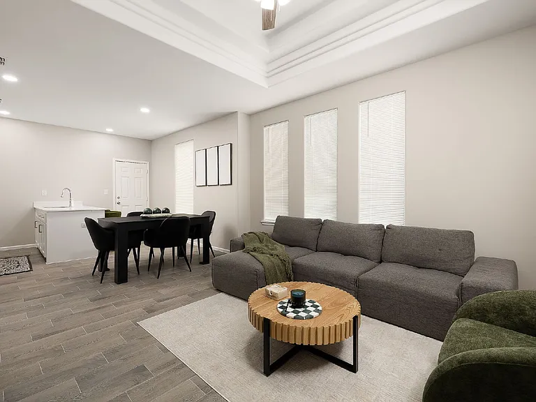 2612 E Harrison Ave #2 — Photo 7