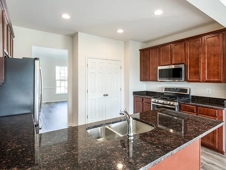 228 Patchwork Dr — Photo 12