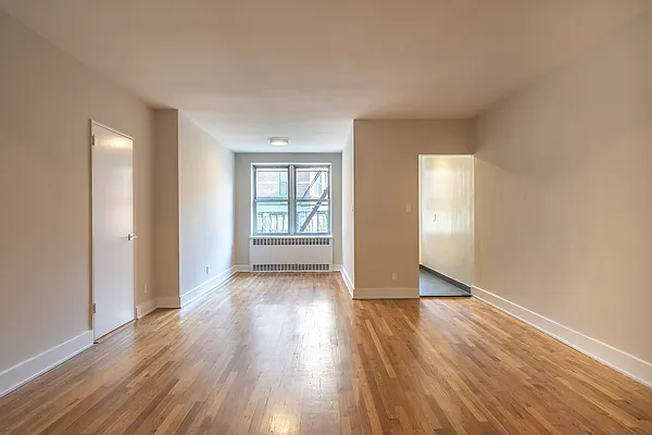 Rented by Metropolitan Equities | media 1