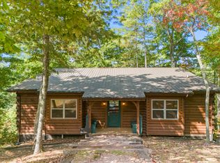 12 Manor House Rd, Rogers, KY 41365