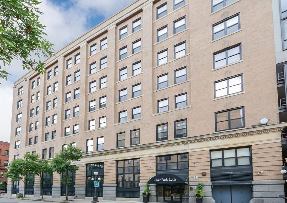 1st image of 406 Wacouta St Unit 706