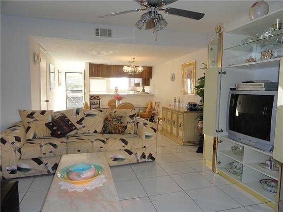 5th image of 9209 Seminole Blvd APT 203