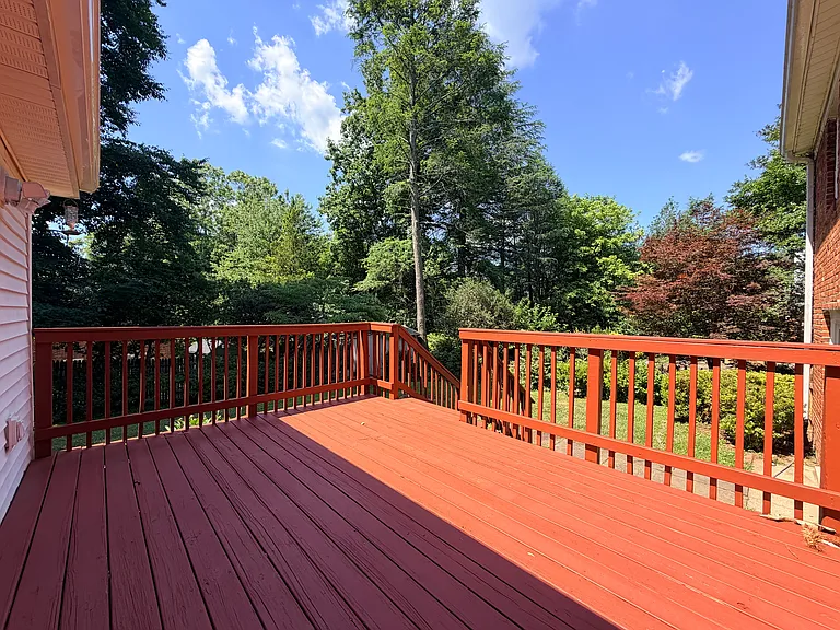 7529 Cayuga Ave — Photo 22