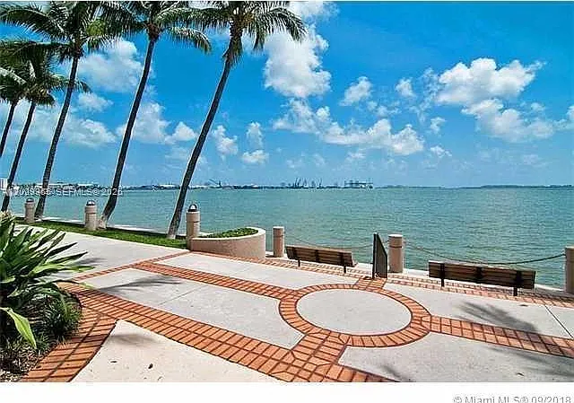540 Brickell Key Dr #1122 — Photo 16