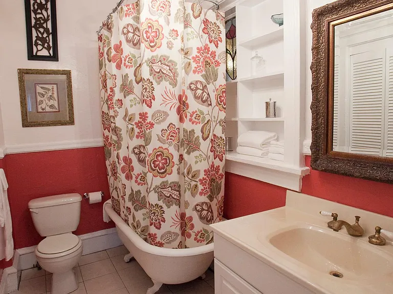 87 Druid Cir NE #B — Photo 18