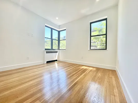 Rented by Rose Associates, Inc | media 19