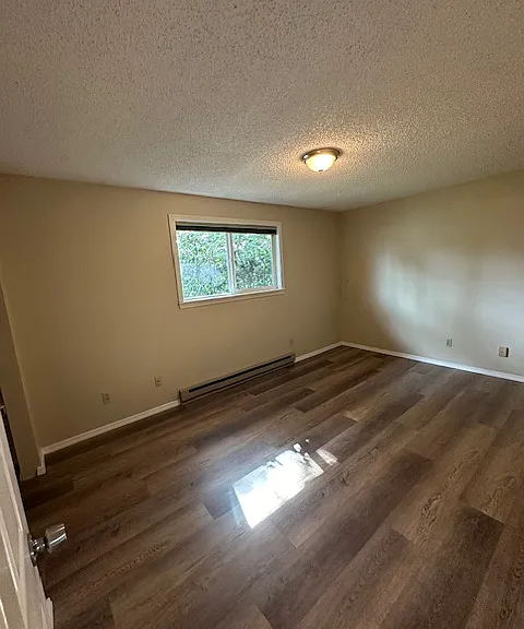 10208 SE 205th St — Photo 13