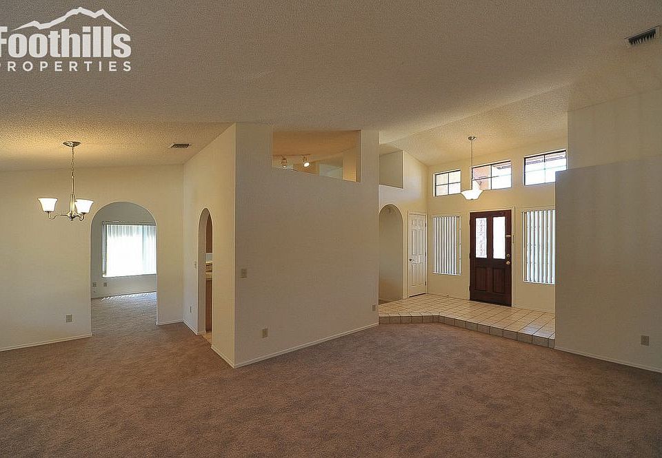 1st image of 1240 W Golden Gem Dr