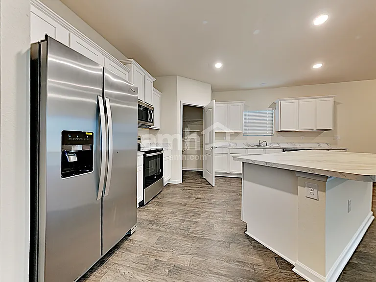 4403 Warm Springs Way — Photo 3