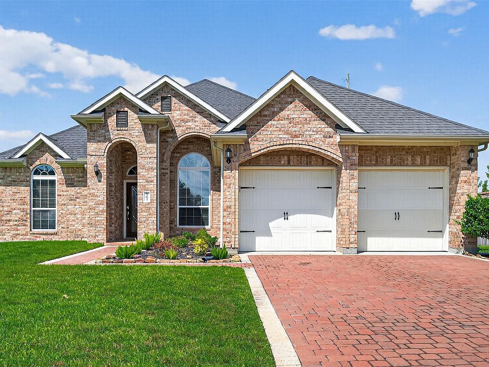 1st image of 15623 Lavender Bay Ln