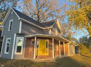 1001 N 14th St, Elwood, IN 46036