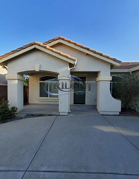 1221 Plumas Links St — Photo 24
