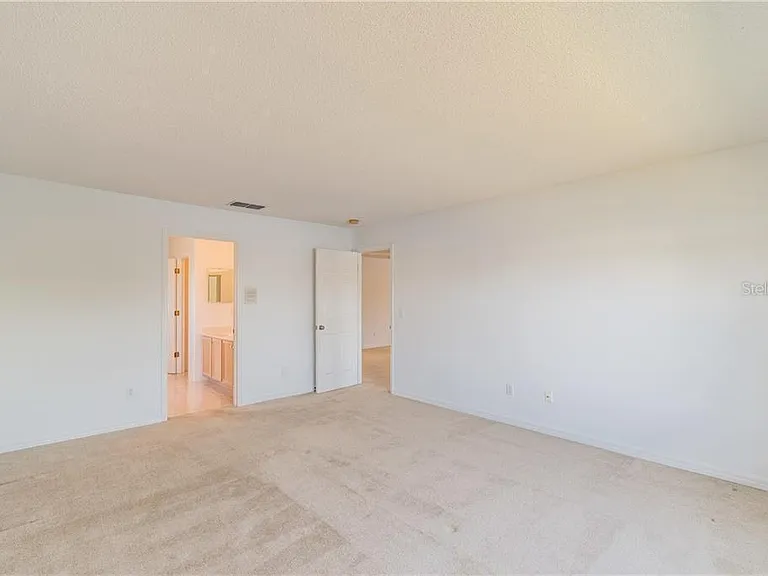 470 Canary Island Ct — Photo 43