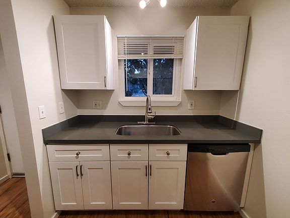 3rd image of 3831 34th Ave W #17961665