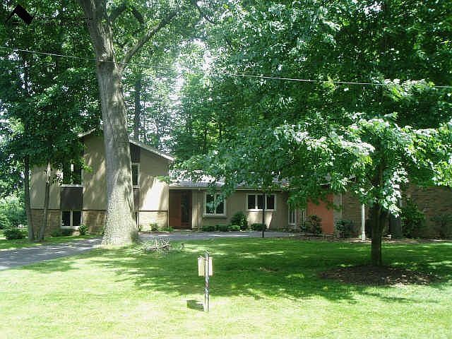 1st image of 177 Orchard Hill Dr