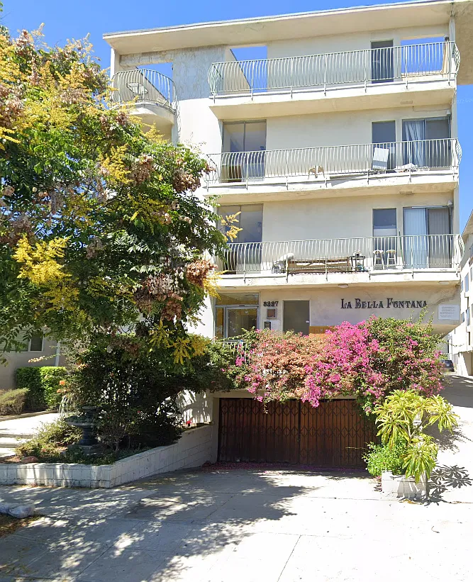 8223 Blackburn Ave. — Photo 1