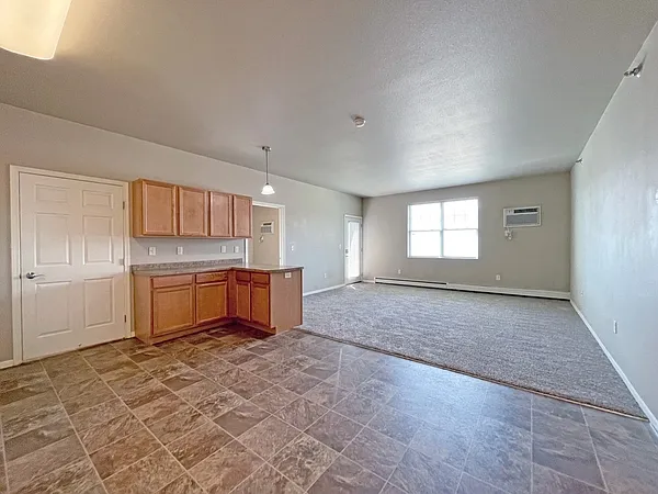 Willow Brooke Lodge Apartments — Photo 17