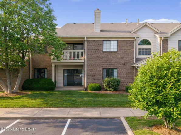 3901 Yardley Ct Unit 101, Louisville, KY 40299