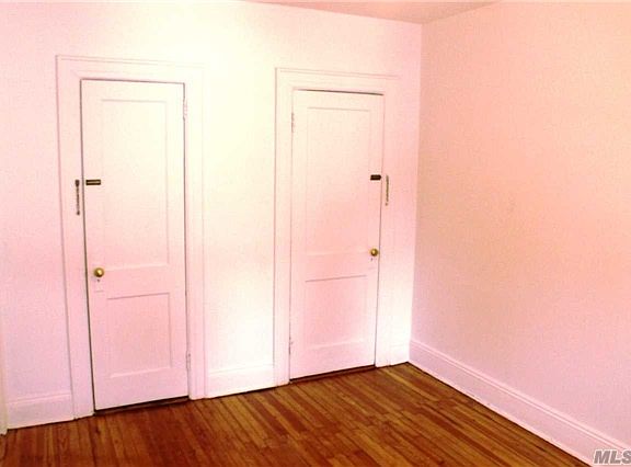5th image of 918 Hempstead Tpke APT 9