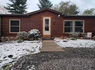 1031 Walnut St, Tarentum, PA 15084