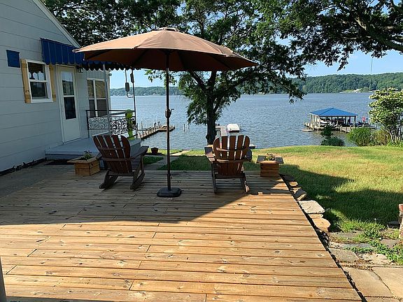 4th image of 107 Woodrow Dr