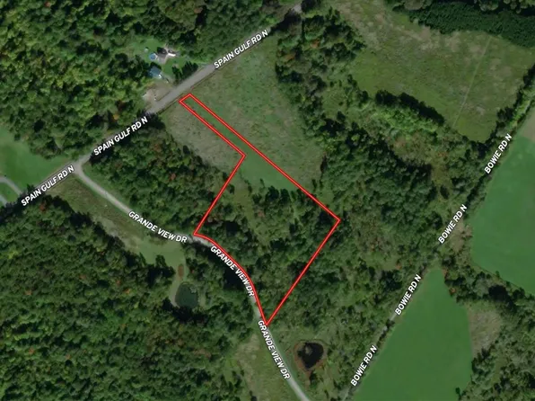 444 Grande View Dr #36, Poland, NY 13431