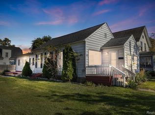 518 W 8th St, Monroe, MI 48161