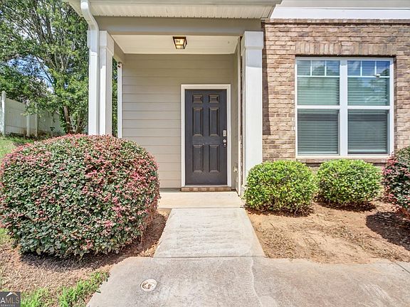5th image of 2626 Parrish Ct