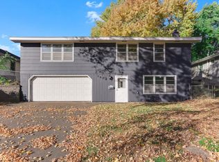 1409 Independence Ave N, Golden Valley, MN 55427