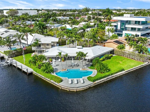 2130 NE 15th St, Fort Lauderdale, FL 33304