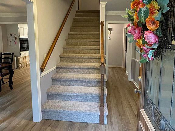 4th image of 106 Rainwood Dr