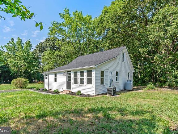 2nd image of 17453 Mount Zion Church Rd