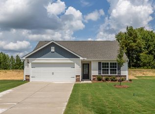 639 Chedworth Dr, Angier, NC 27501