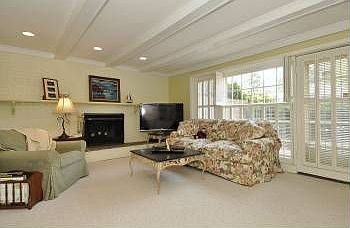4th image of 10918 Wickshire Way