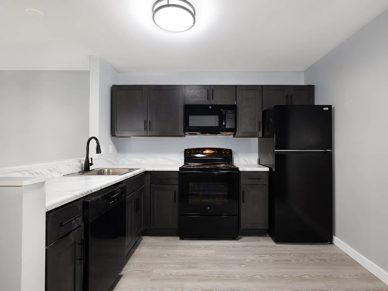 Renewal Heights Apartments — Photo 3