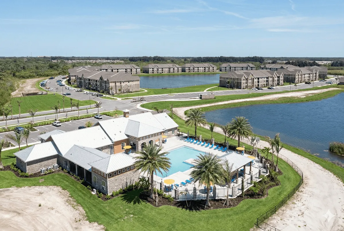 Building Photo - Cocoa Grand Apartments