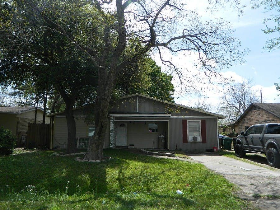 1st image of 13366 Louisville St