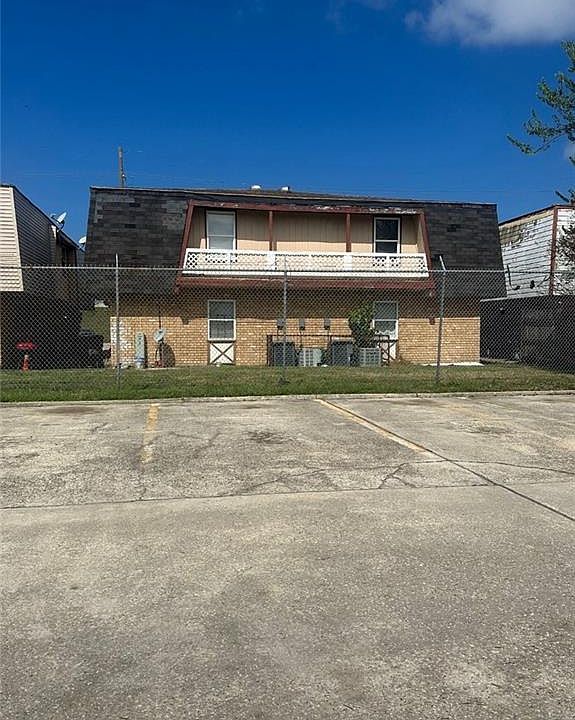 2nd image of 10680 Lincoln Beach Blvd