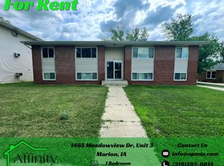 1465 Meadowview Dr #3, Marion, IA 52302