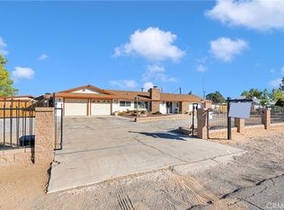 13463 Seminole Rd, Apple Valley, CA 92308