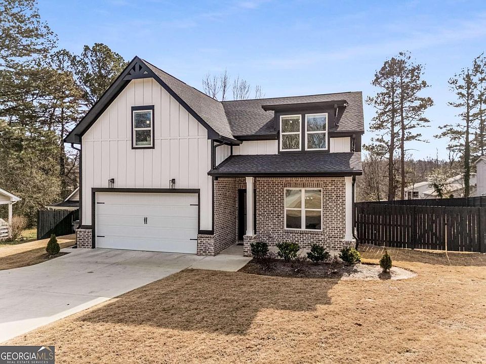1st image of 2629 Majestic Cir