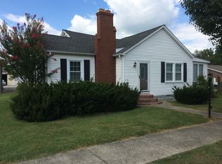 111 Broadway, La Center, KY 42056